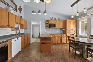 571 Mi Vida Dr, Moab, UT 84532 - Photo 32