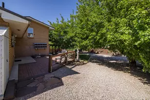571 Mi Vida Dr, Moab, UT 84532 - Photo 8