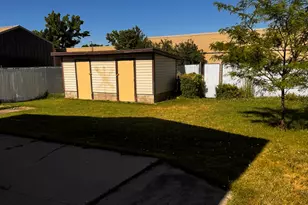 1404 S 1100 W, Syracuse, UT 84075 - Photo 4
