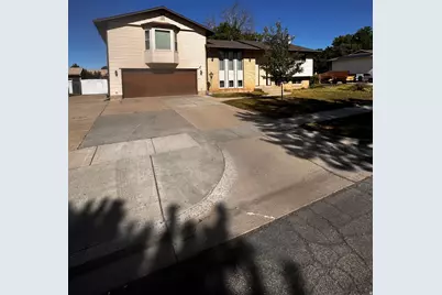 1404 S 1100 W, Syracuse, UT 84075 - Photo 2