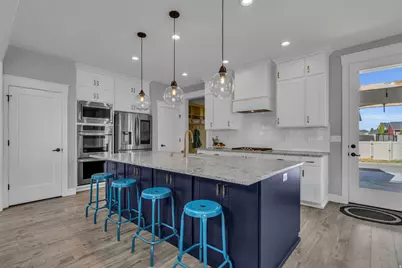 1932 W 200 N, Kaysville, UT 84037 - Photo 8