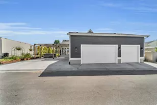 1932 W 200 N, Kaysville, UT 84037 - Photo 34