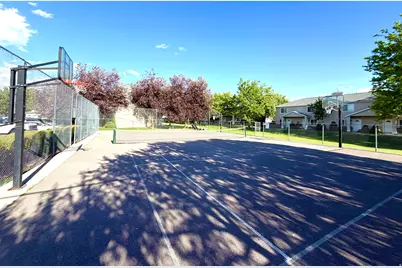 195 Stirling Pl, Logan, UT 84341 - Photo 12