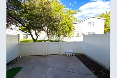 195 Stirling Pl, Logan, UT 84341 - Photo 2