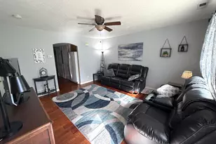 195 Stirling Pl, Logan, UT 84341 - Photo 2