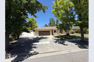 780 W Walden Hills Dr, Murray, UT 84123 - Photo 8