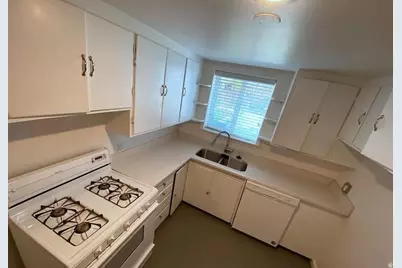 201 N I St, Salt Lake City, UT 84103 - Photo 8