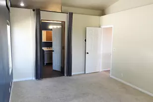 438 E Parowan Way, Draper, UT 84020 - Photo 10
