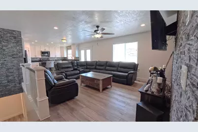 120 E Aria Ct, Wendover, UT 84083 - Photo 2