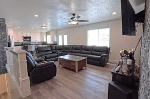 120 E Aria Ct, Wendover, UT 84083 - Photo 2