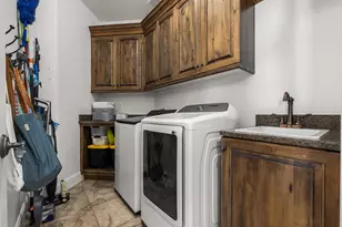 1635 E 1060 N, Lehi, UT 84043 - Photo 28