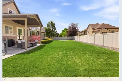 1635 E 1060 N, Lehi, UT 84043 - Photo 40