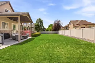 1635 E 1060 N, Lehi, UT 84043 - Photo 40