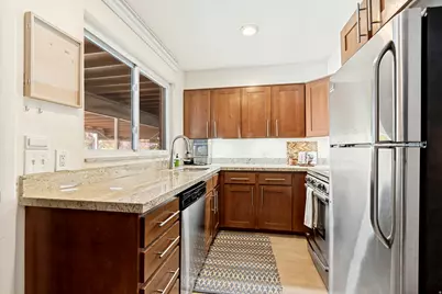 2130 E Georgetown, Salt Lake City, UT 84109 - Photo 8