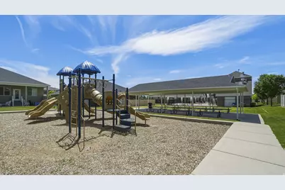 144 E 650 S, Smithfield, UT 84335 - Photo 32