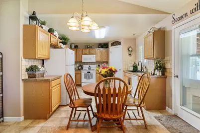 779 S 1250 W, Marriott-Slaterville City, UT 84404 - Photo 6