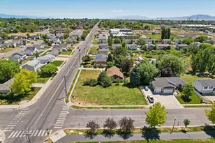 2031 N 1500 W, Clinton, UT 84015 - Photo 32