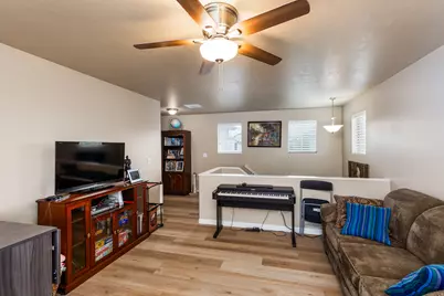 949 N Fox Hollow Dr W, North Salt Lake, UT 84054 - Photo 12