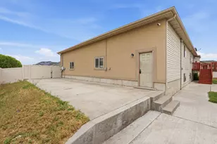 2439 W 1675 S, West Haven, UT 84401 - Photo 38