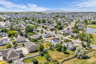 1173 Inverness Dr, Syracuse, UT 84075 - Photo 44