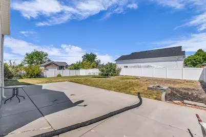 1173 Inverness Dr, Syracuse, UT 84075 - Photo 38