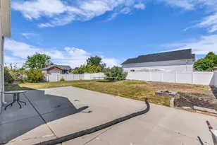 1173 Inverness Dr, Syracuse, UT 84075 - Photo 38