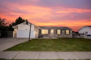 2544 W 12875 S, Riverton, UT 84065 - Photo 2