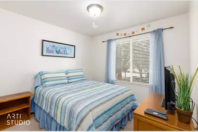882 W 25 N, Clearfield, UT 84015 - Photo 18