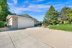 2304 W Bonanza Circle, South Jordan, UT 84095 - Photo 46