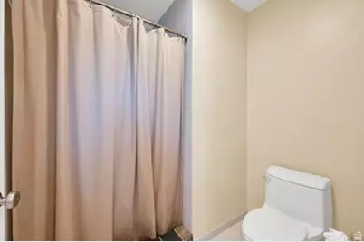 2304 W Bonanza Cir, South Jordan, UT 84095 - Photo 26