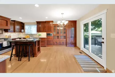 2304 W Bonanza Cir, South Jordan, UT 84095 - Photo 8