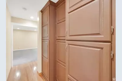2304 W Bonanza Cir, South Jordan, UT 84095 - Photo 12