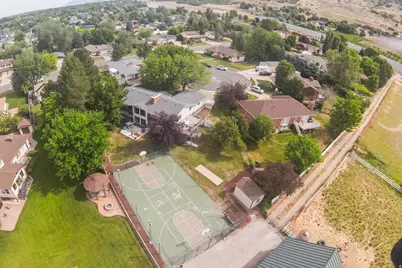 1148 E Raymond Rd, Fruit Heights, UT 84037 - Photo 40