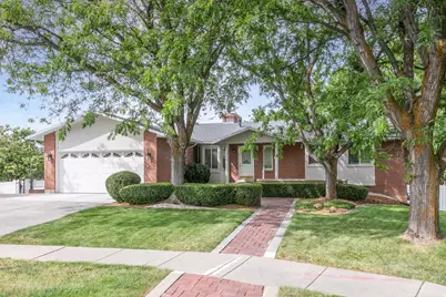 1148 E Raymond Rd, Fruit Heights, UT 84037 - Photo 4