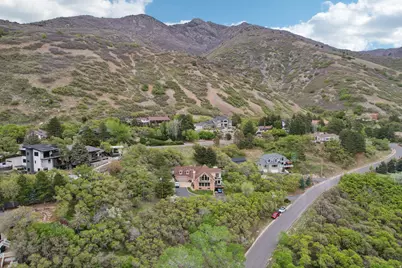 2686 E Bonneville Terrace Dr, South Ogden, UT 84403 - Photo 80