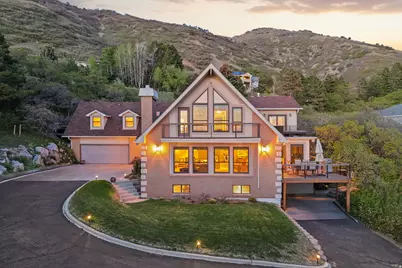 2686 E Bonneville Terrace Dr, South Ogden, UT 84403 - Photo 2
