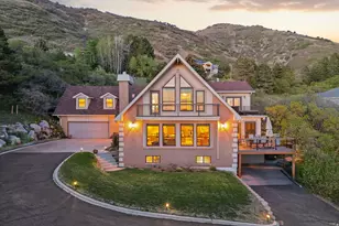 2686 E Bonneville Terrace Dr, South Ogden, UT 84403 - Photo 2