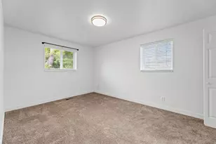 545 E Stringham Ave, Salt Lake City, UT 84106 - Photo 8
