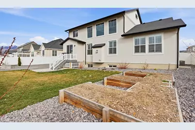 1448 E Erickson Knoll Ln, Eagle Mountain, UT 84005 - Photo 16