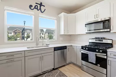 286 W 590 N #113, Vineyard, UT 84059 - Photo 10