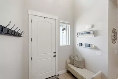 286 W 590 N #113, Vineyard, UT 84059 - Photo 8