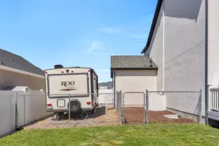 4810 N Primrose Way, Eagle Mountain, UT 84005 - Photo 30
