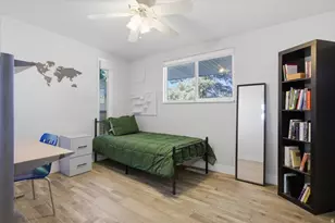 6557 S 2600 E, Cottonwood Heights, UT 84121 - Photo 16