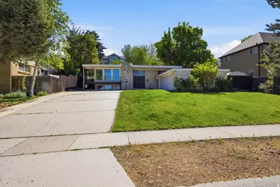 6557 S 2600 E, Cottonwood Heights, UT 84121 - Photo 2