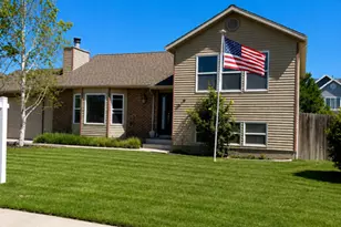 2010 W 12820 S, Riverton, UT 84065 - Photo 2