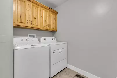 241 W 1010 S, Logan, UT 84321 - Photo 24