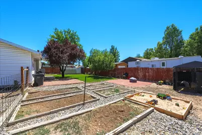 208 S 100 W, Nephi, UT 84648 - Photo 16