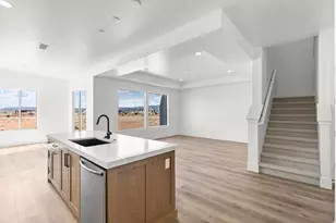 489 E Weatherby Wy, Washington, UT 84780 - Photo 6
