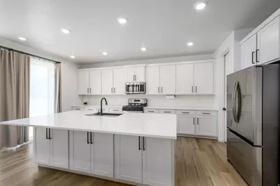 3106 N Stardew St, Eagle Mountain, UT 84005 - Photo 4