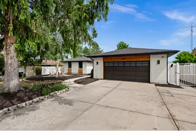 2241 E Somerset Dr S, Cottonwood Heights, UT 84121 - Photo 50